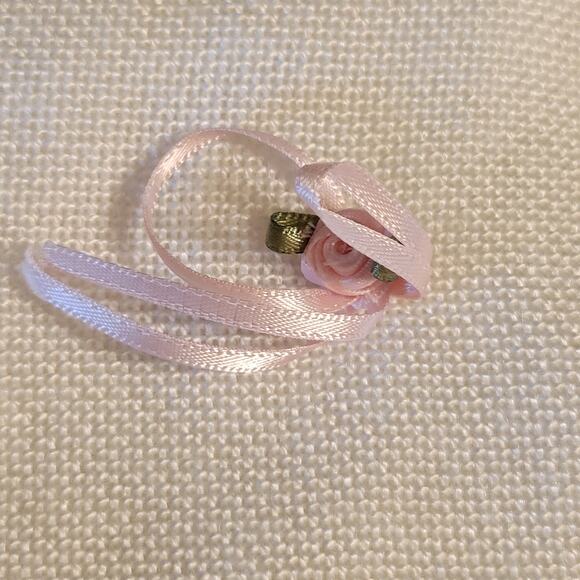 Vintage Handmade Baby Blanket w/ Embroidered Kids & Fringe Edges 36"x36" - Picture 11 of 16